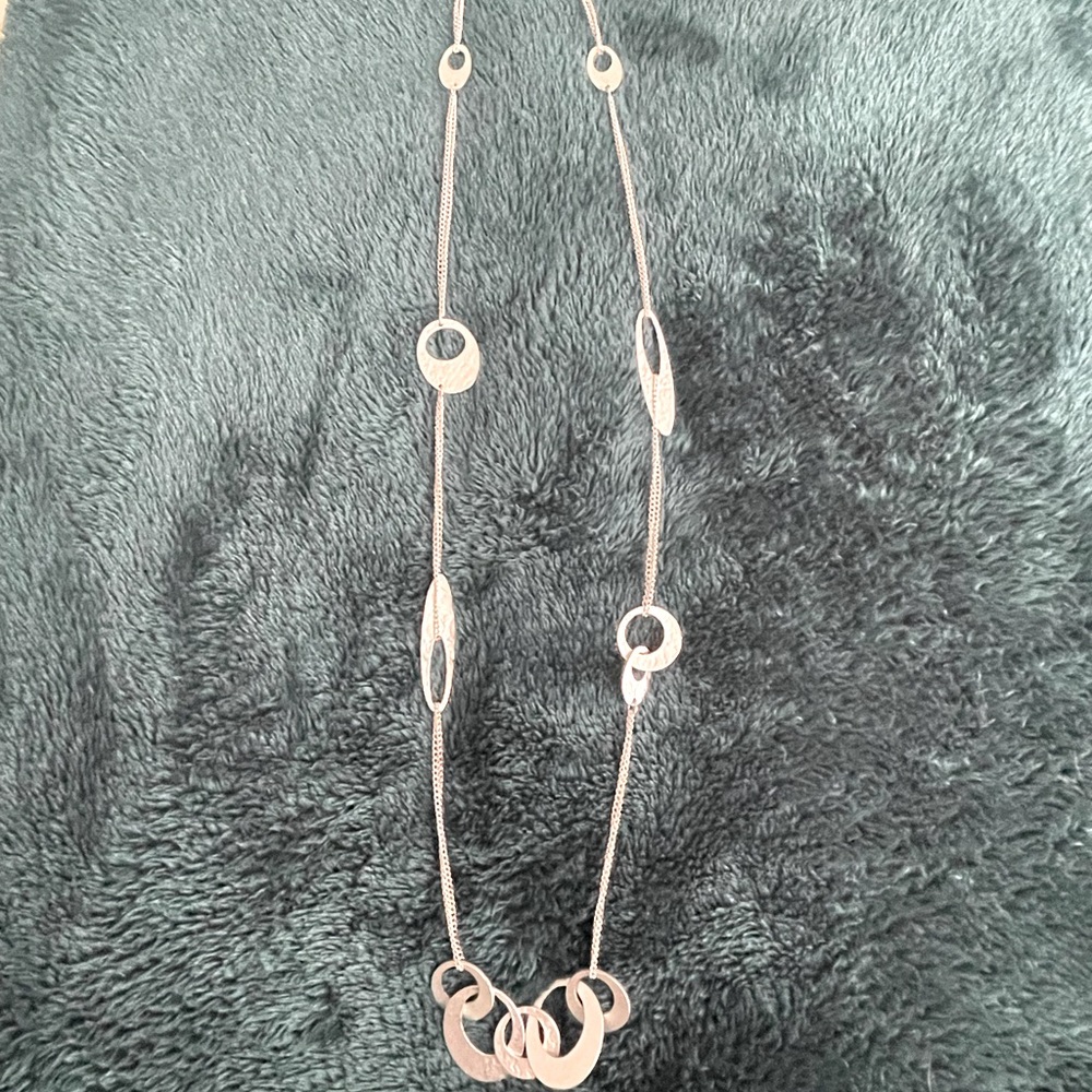 Cookie Lee 36 inch statement necklace